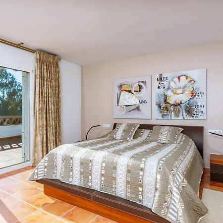 Stunning With Private Pool Near Fuengirola And Pueblo By Costarentals - Ref 41 Villa