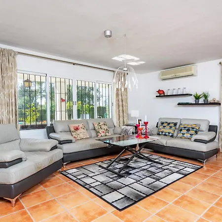 Stunning With Private Pool Near Fuengirola And Pueblo By Costarentals - Ref 41 Villa *
