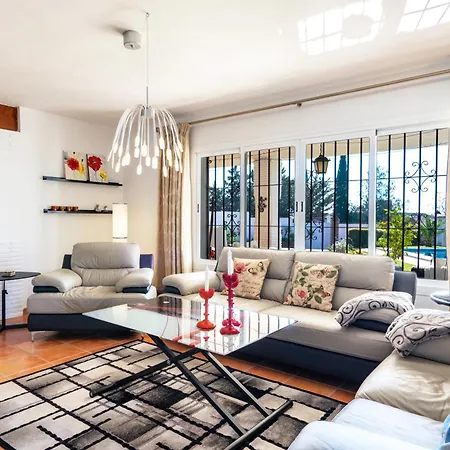 Stunning With Private Pool Near Fuengirola And Pueblo By Costarentals - Ref 41 Villa *