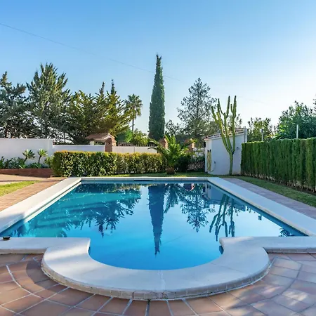 Villa Stunning With Private Pool Near Fuengirola And Pueblo By Costarentals - Ref 41 *